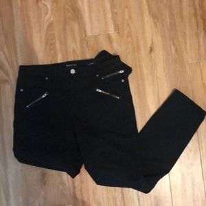 Kenneth Cole skinny jeans with zipper detail
